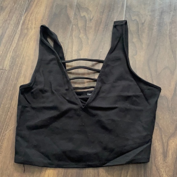 Black Forever 21 Cropped Tank Top V Neck - Picture 1 of 7
